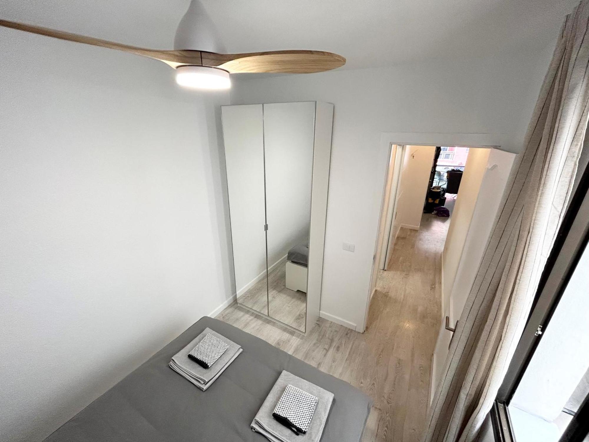 Beautiful, 2 Double Bedrooms In Cristianos, 3 Mins From The Apartment